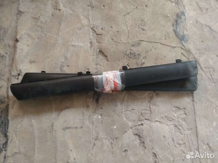 Батоны ваз 2101-07 (накладки на двери)