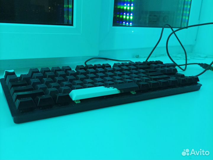 Red square keyrox tkl equinox