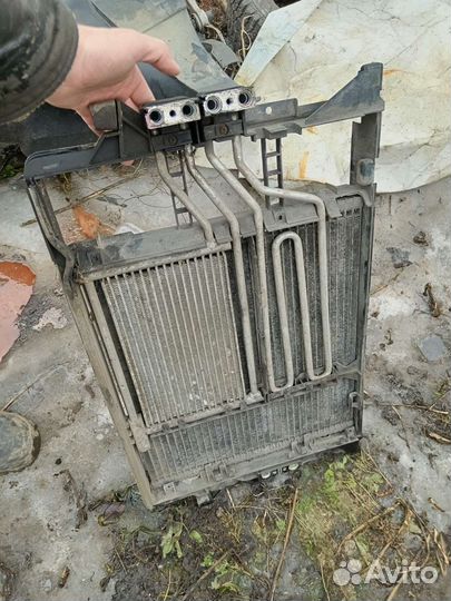 Касета радиатор Кондиционера на бмв е38