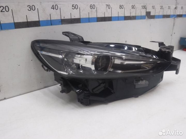 Фара правая Mazda Mazda6