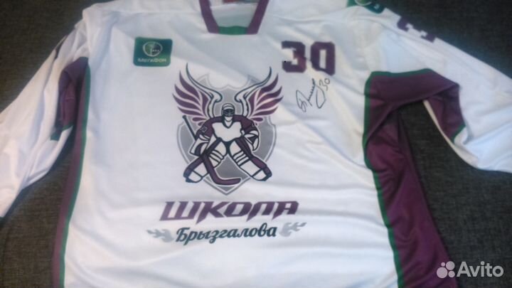 Новый хоккейный свитер