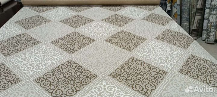 Палас и ковры