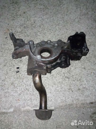 Mitsubishi Pajero Montero корпус масляного фильтра