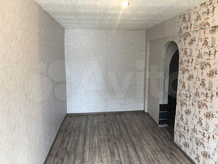 Комната 16,4 м² в 5-к., 5/5 эт.