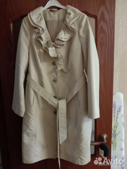 Плащ женский