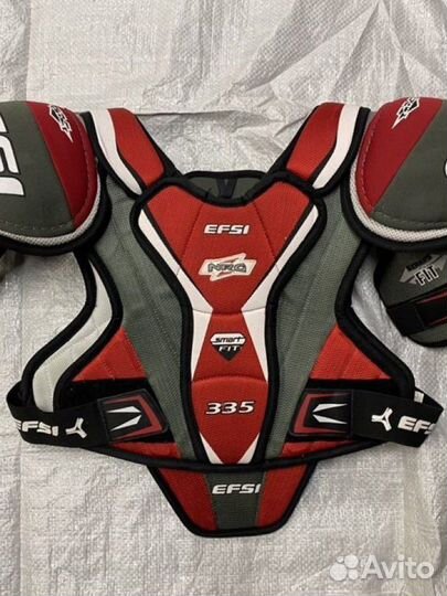 Хоккейная форма Хоккейный нагрудник, щитки, краги