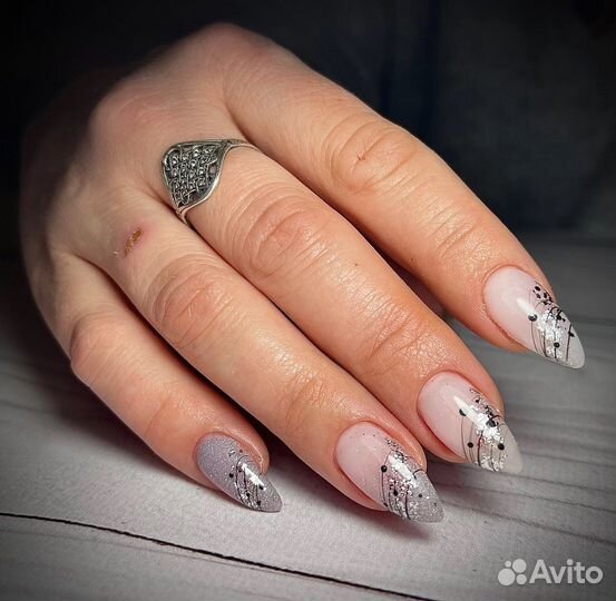 Маникюр и педикюр