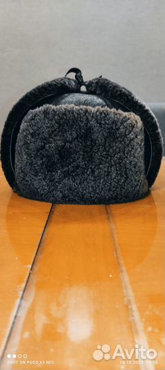 Мужская зимняя шапка