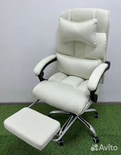 Игровое компьютерное кресло с массажем