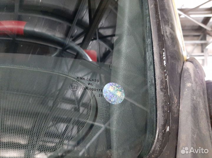 Стекло лобовое на Folvo FH