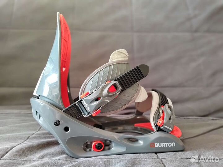 Крепления для сноуборда burton