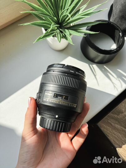 Объектив Nikon 85mm f/1.8g