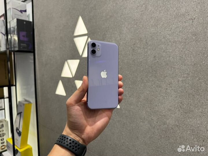 iPhone 11, 128 ГБ