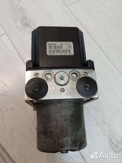 Блок ABS BMW e39 002/005 DSC