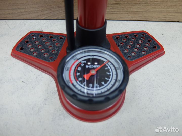 Насос стационарный с манометром 11атм + доп. насад