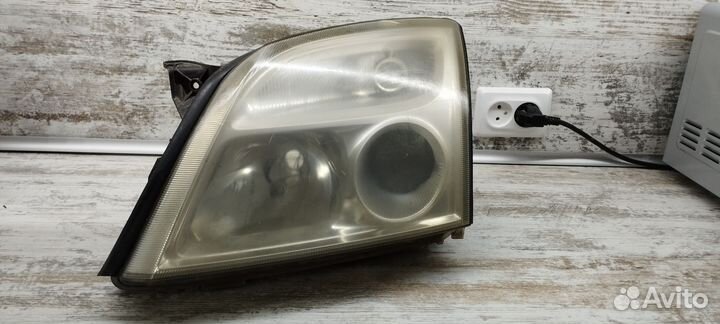 Фары opel vectra c(цена за 2шт) или по одной