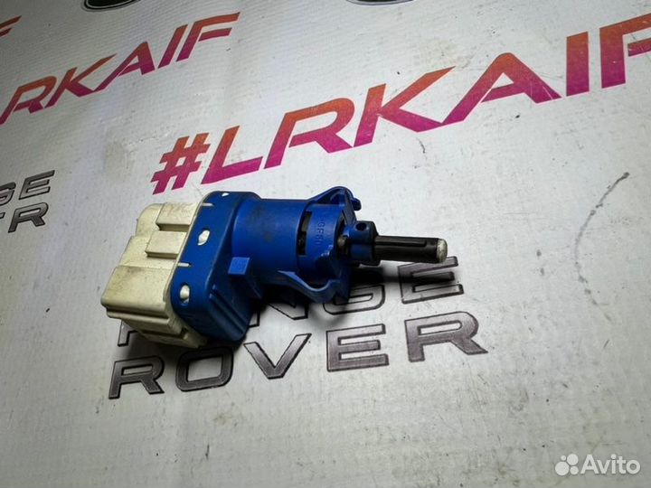 Датчик педали тормоза Land Rover Discovery 4