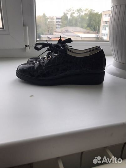 Туфли школьные