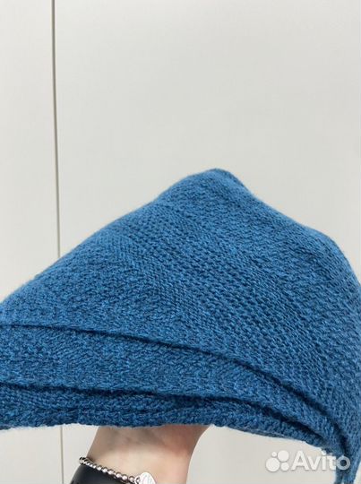 Платок женский вязаный