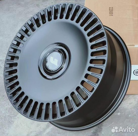 Кованые диски R22