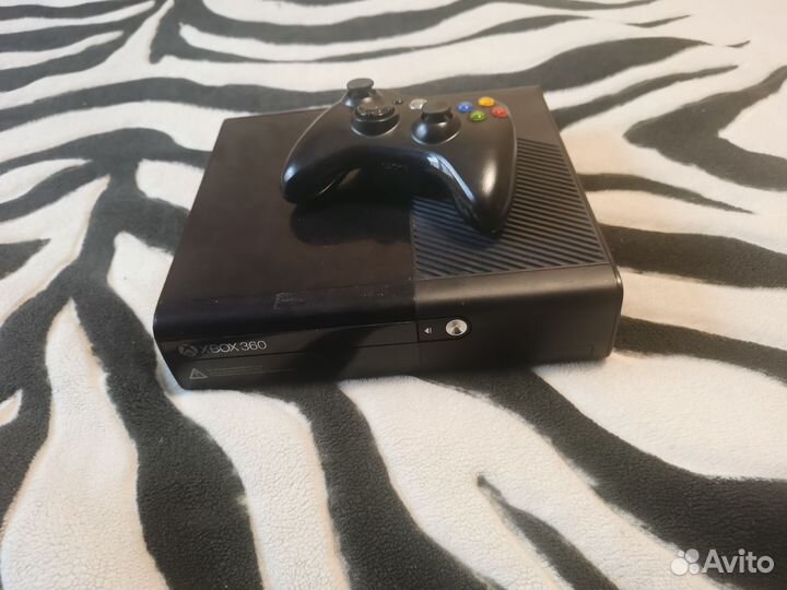 Xbox 360 прошитый freeboot 250гб