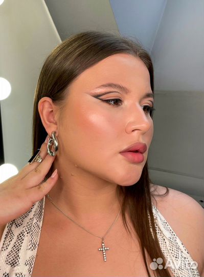 Визажист / Макияж / Сам себе визажист / В 4 руки