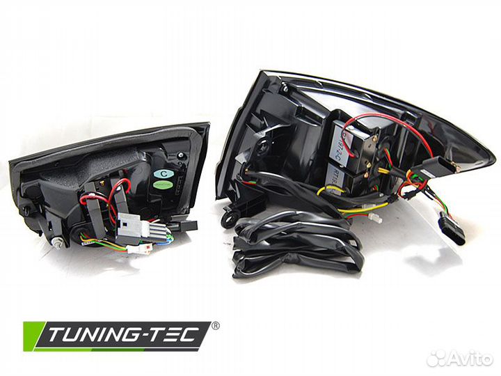 BMW F30 10-18 Фонари с бегающим поворотником