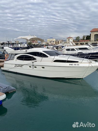 Моторная яхта Azimut 46