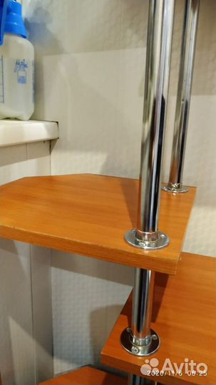 Полка под цветы