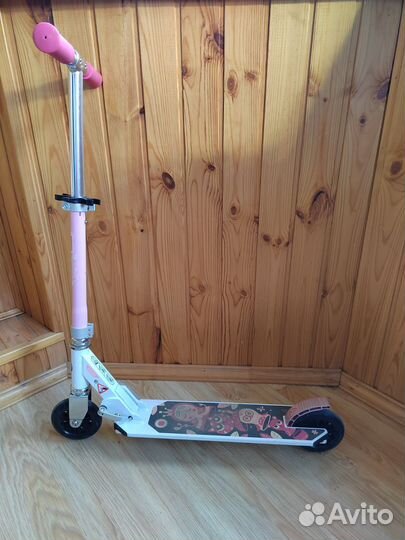 Самокат детский для девочки