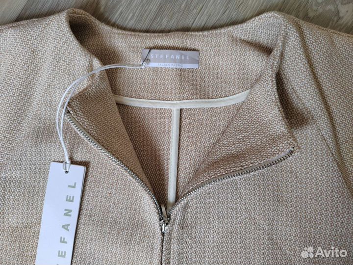 Бомбер новый Stefanel (EUR38)