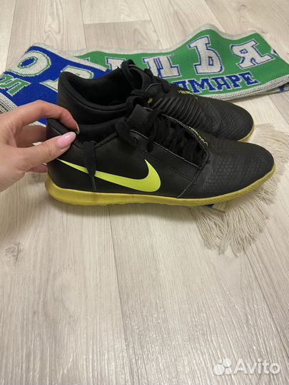 Бутсы nike phantom