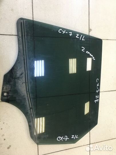 Стекло дверное заднее левое Mazda Cx-7