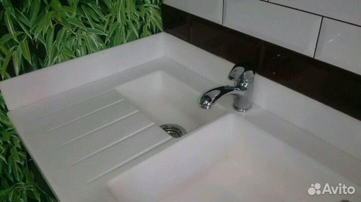 Искусственный акриловый камень