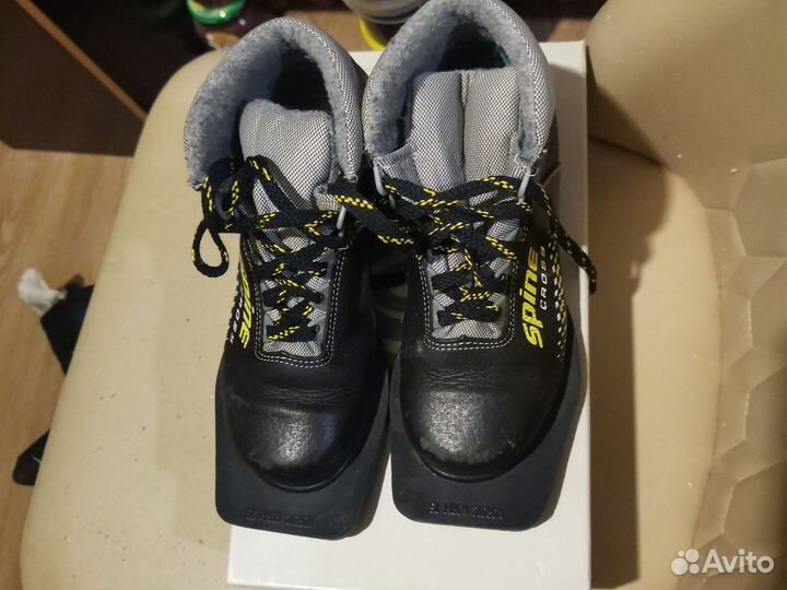 Лыжные ботинки 33 размер