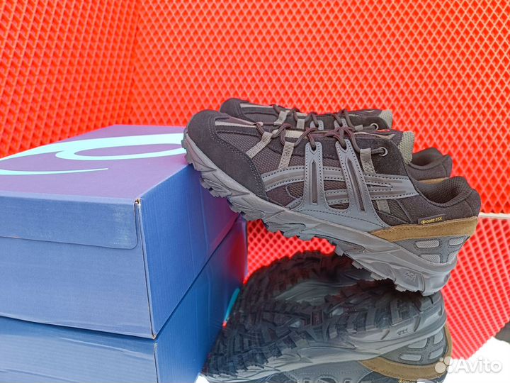 Кроссовки asics gore tex термо