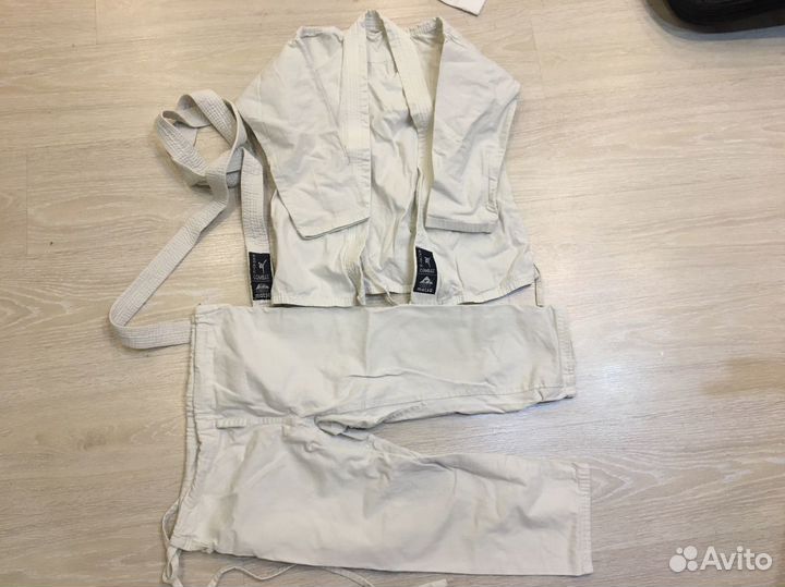 Форма для тхэквондо. Кимоно