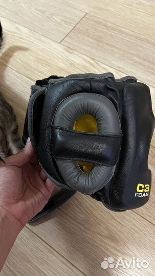 Боксерский шлем