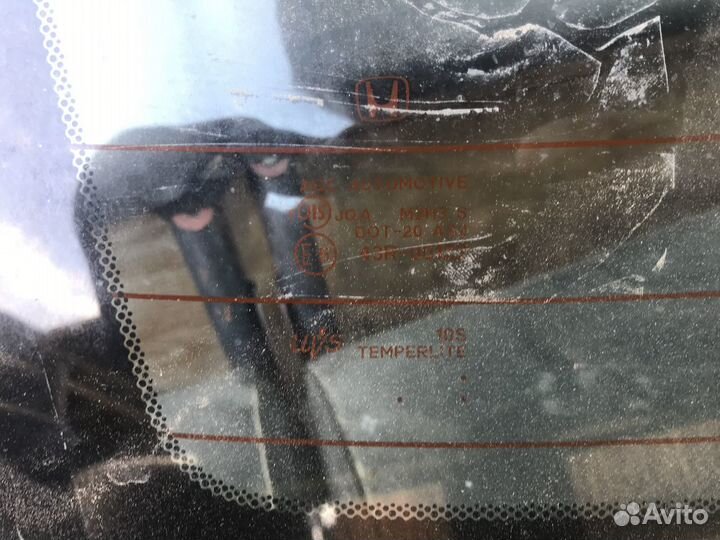 Стекло заднее accord 8