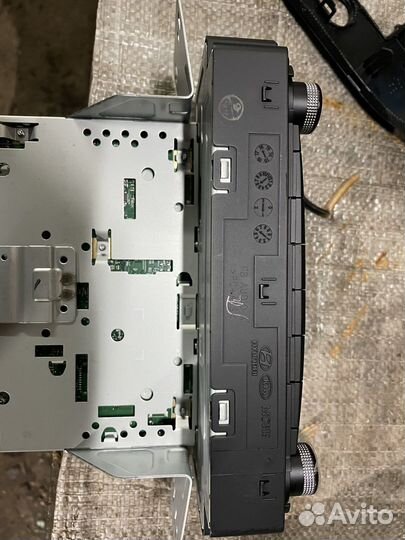 Магнитолу киа рио4 / икс лайн, 2019 г.в, оригинал