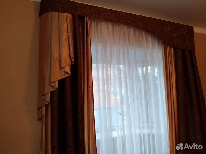 Шторы с ламбрекеном бу