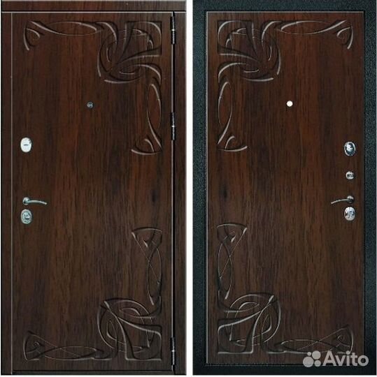 Металлическая дверь