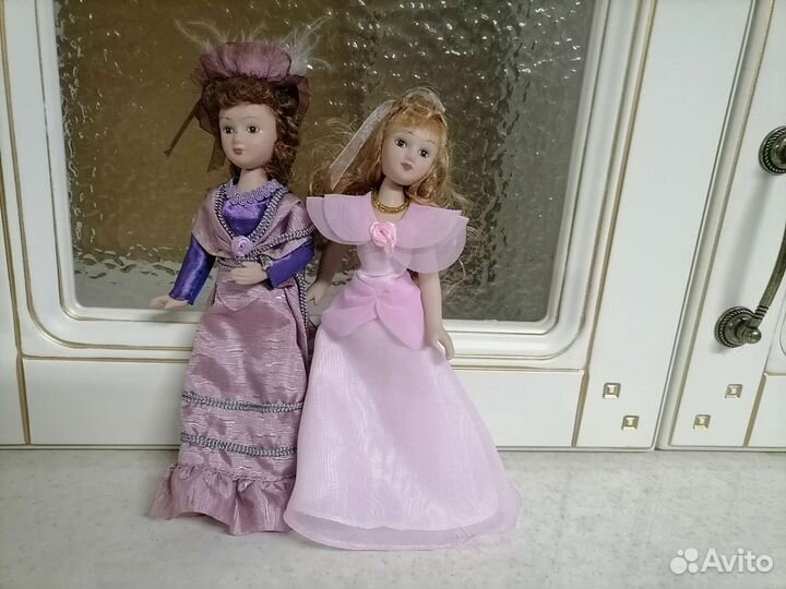 Кукла винтажная фарфоровая