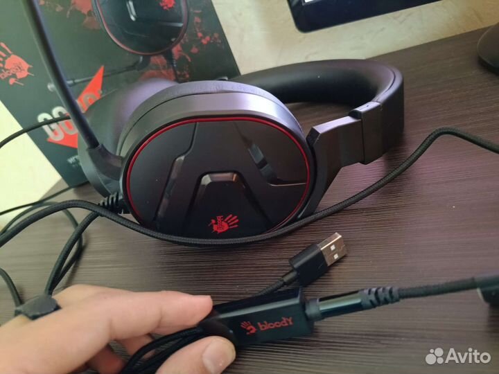 Игровые наушники