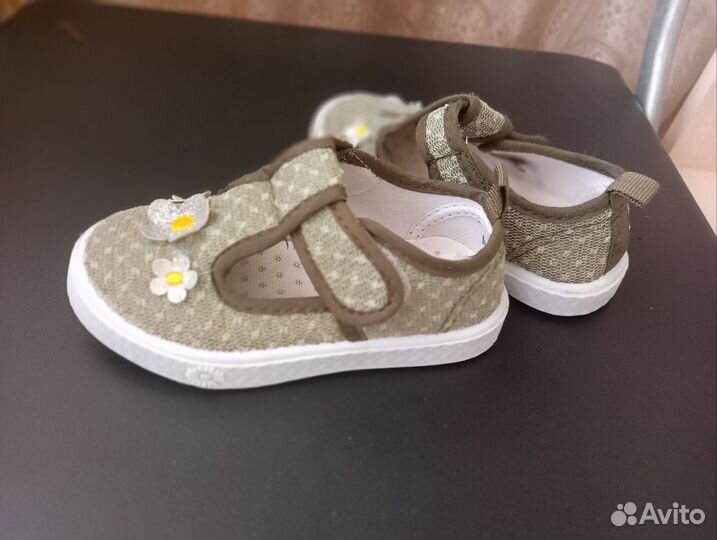 Мокасины для девочки