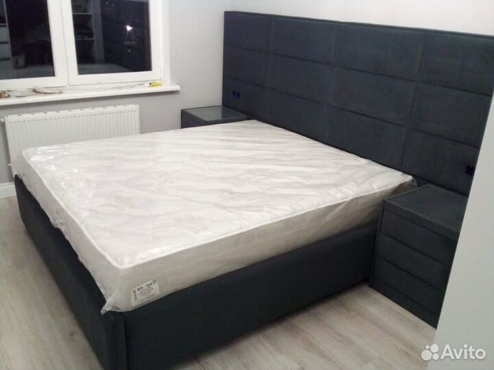 Кровать двуспальная