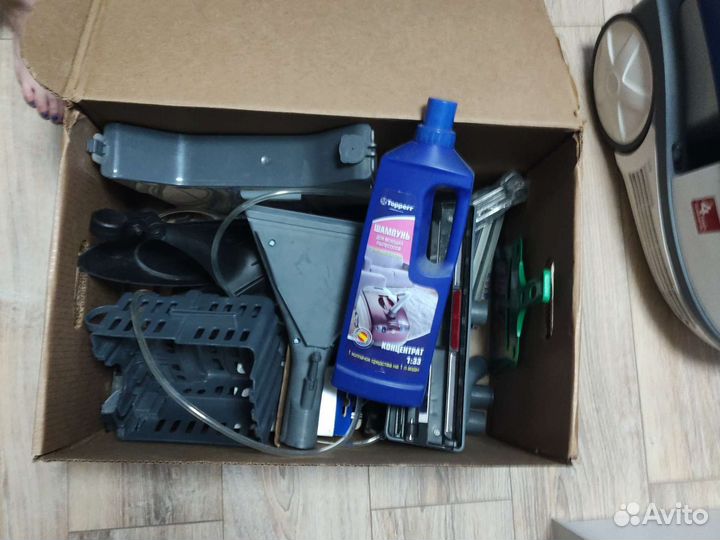 Пылесос моющий