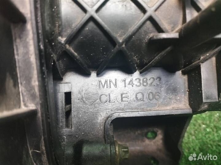 Коллектор впускной Mitsubishi Colt 2005