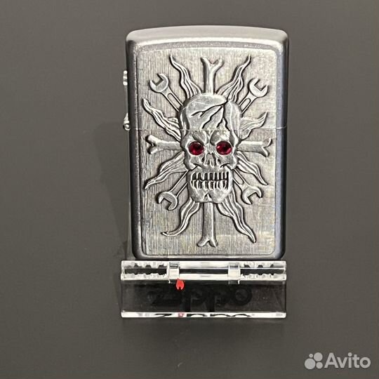 Зажигалка zippo skull.оригинал. немецкий каталог