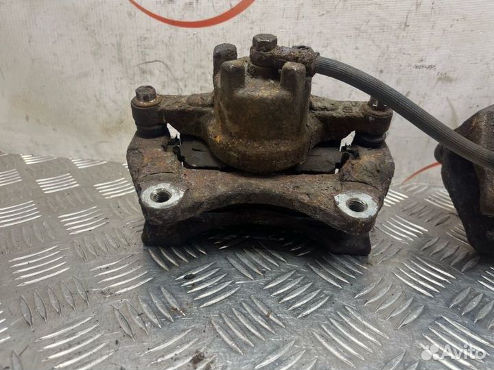 Суппорт передний Dodge Caliber SUV 2.0 ECN 2006